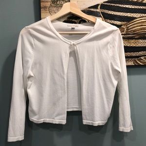 Eva Mendes shrug with flower clasp